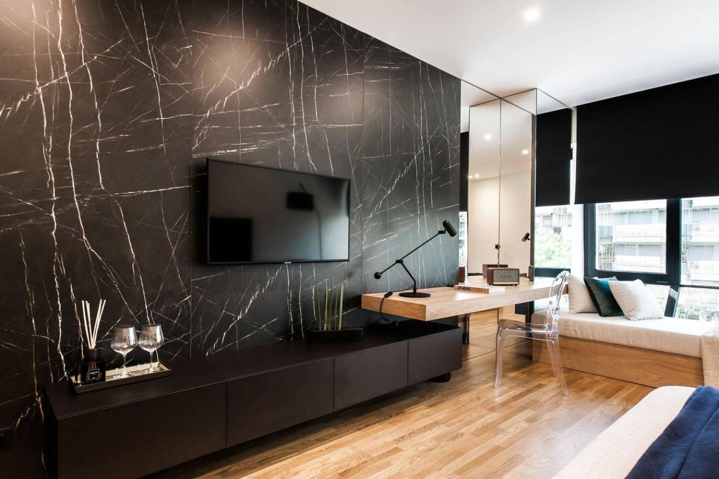 2 Sidebyside Suites In Athens Riviera By The Olon Екстер'єр фото