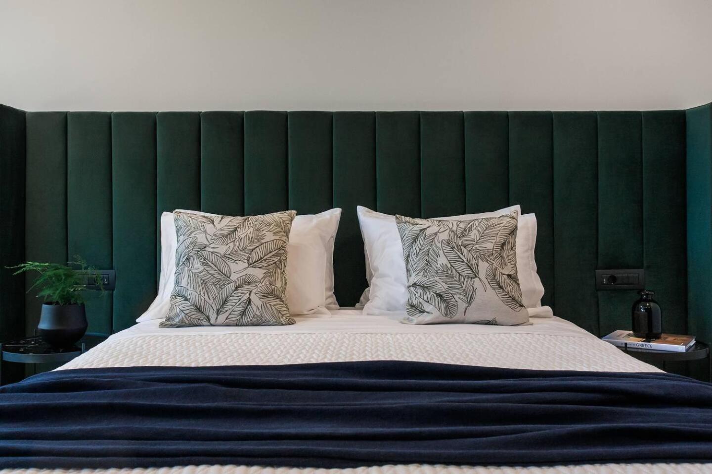 2 Sidebyside Suites In Athens Riviera By The Olon Екстер'єр фото